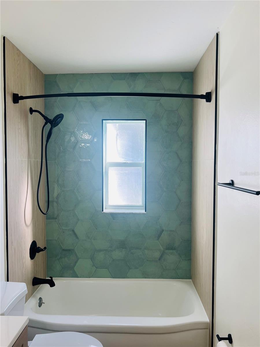 VINSETTA PARK ANNEX - Residential Lease