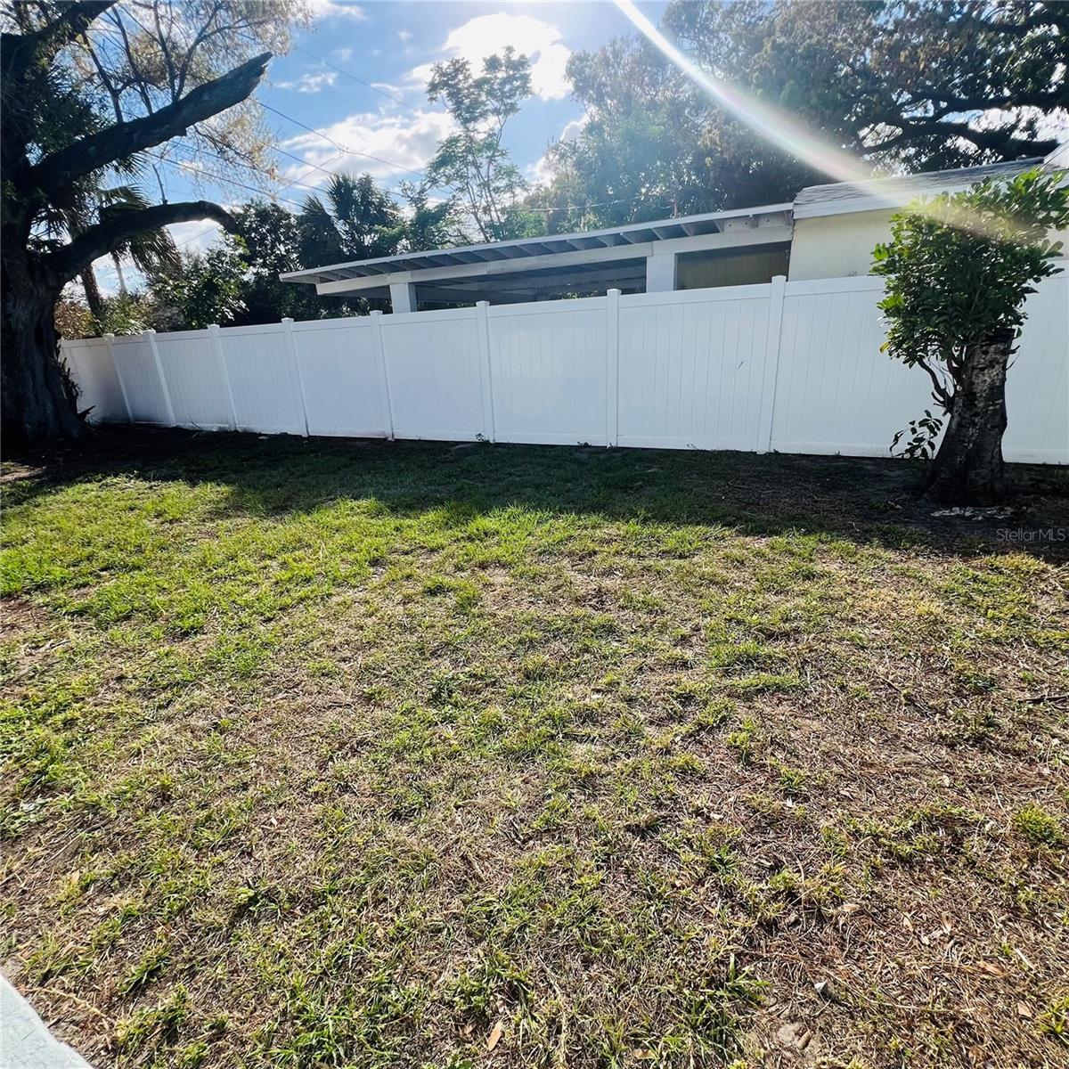 VINSETTA PARK ANNEX - Residential Lease