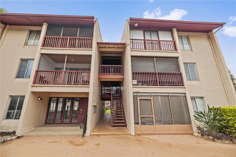 8602 HURON COURT 55 TAMPA FL 33614