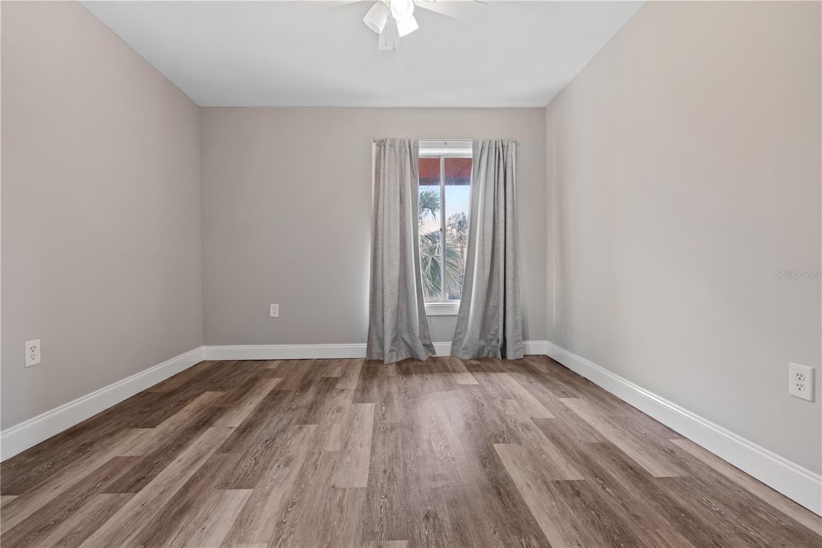 WHISPER LAKE A CONDO - Residential