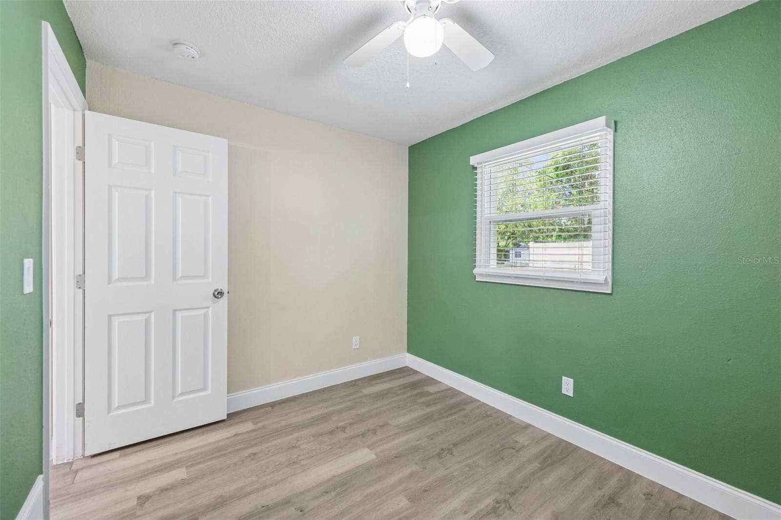 OAKLAND HILLS - Residential