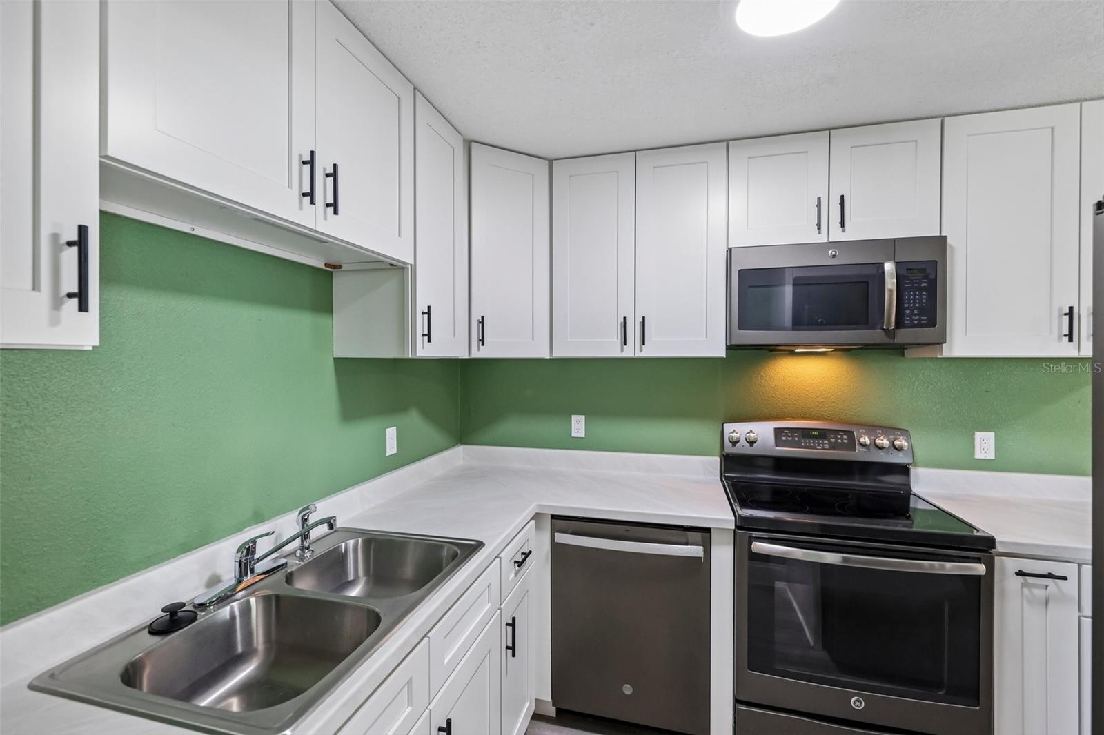 OAKLAND HILLS - Residential