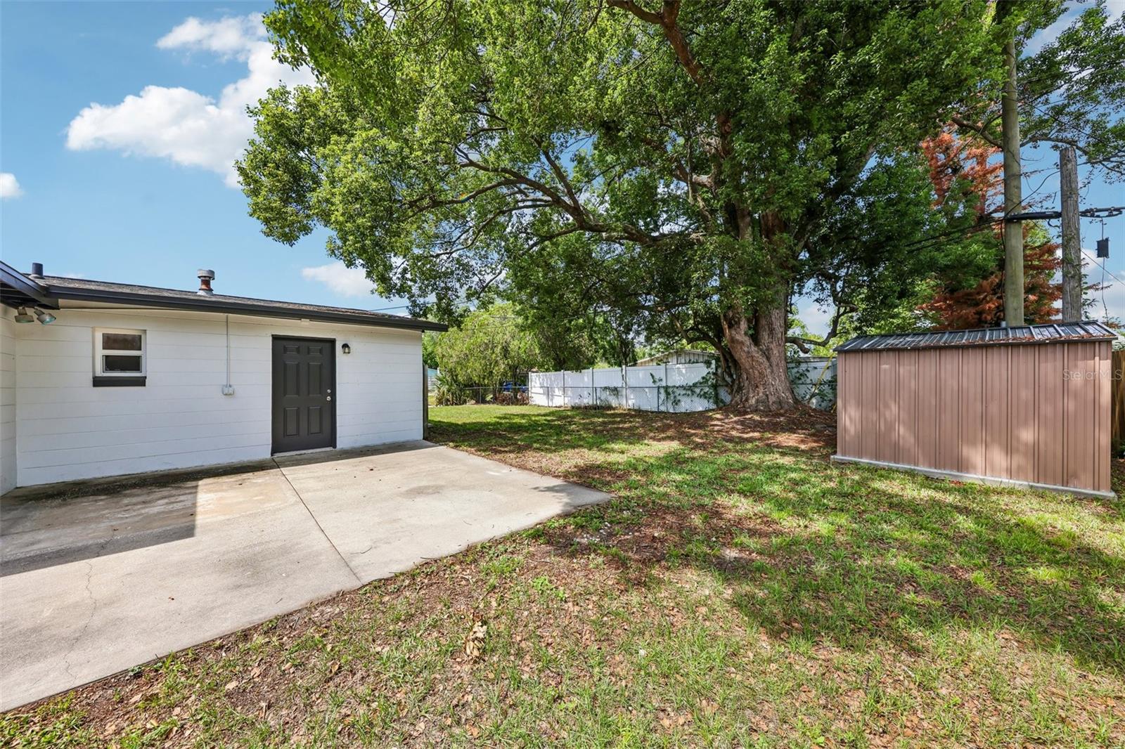 OAKLAND HILLS - Residential