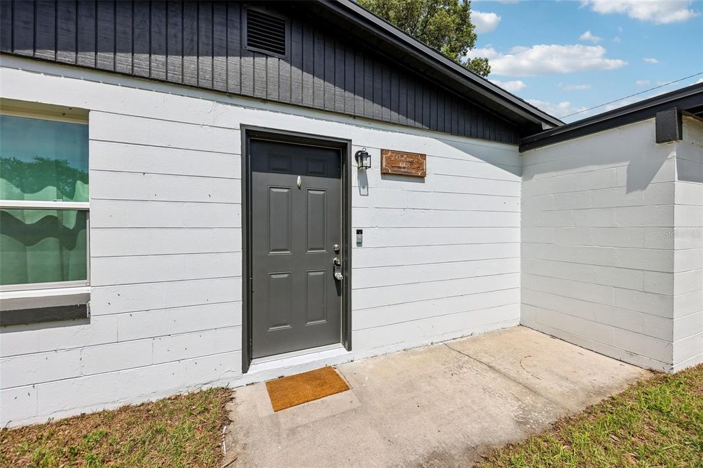 Photo of 668 Barbuda Way, Altamonte Springs, FL 32714 (MLS # O6404199)