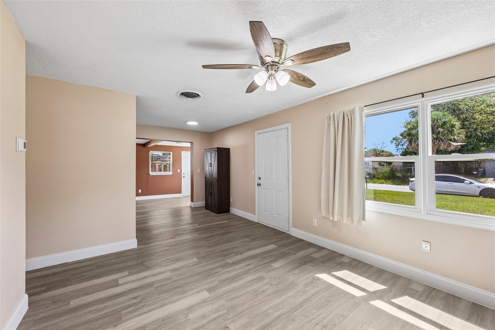 OAKLAND HILLS - Residential