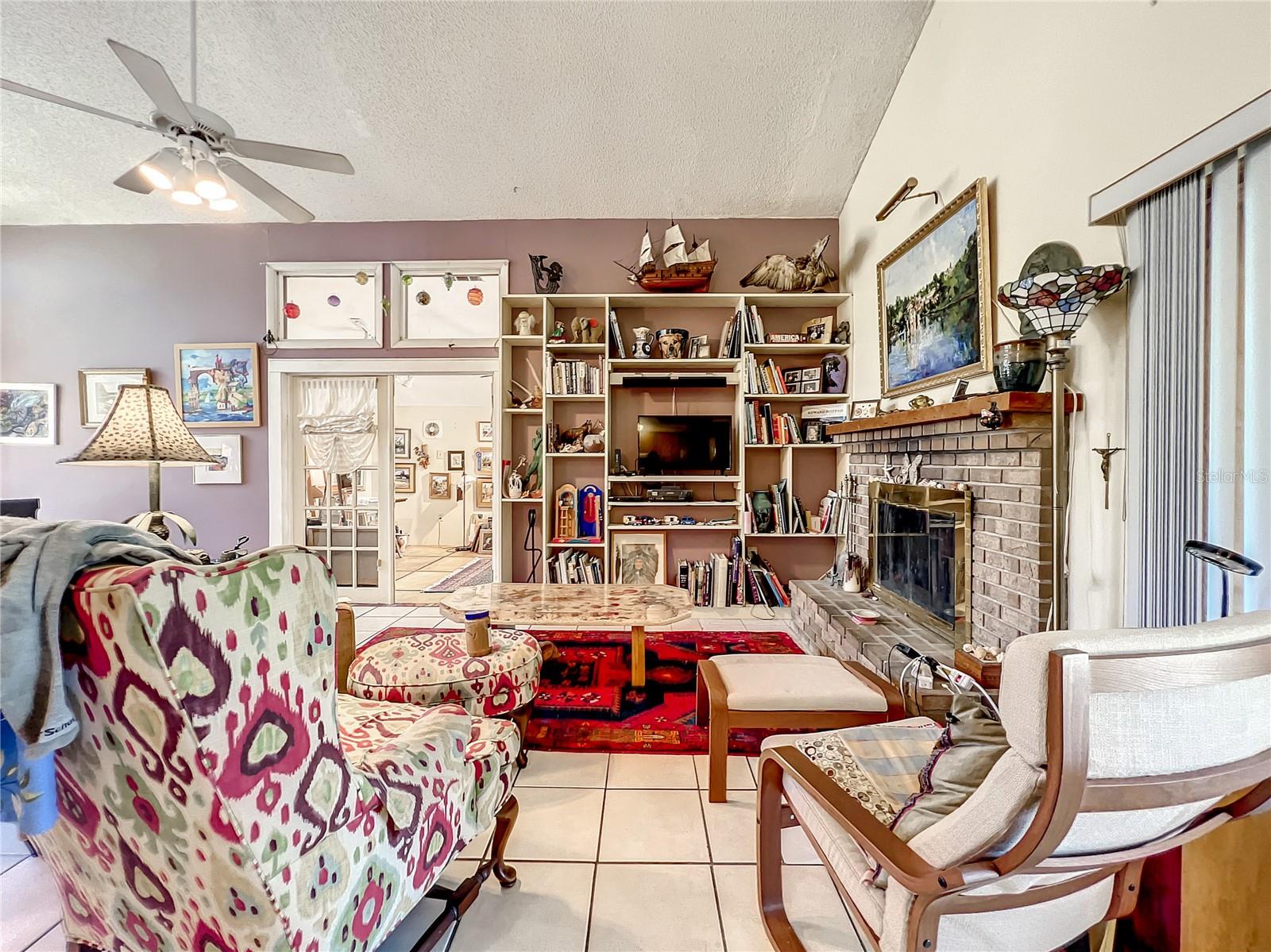 THE WLY - Residential