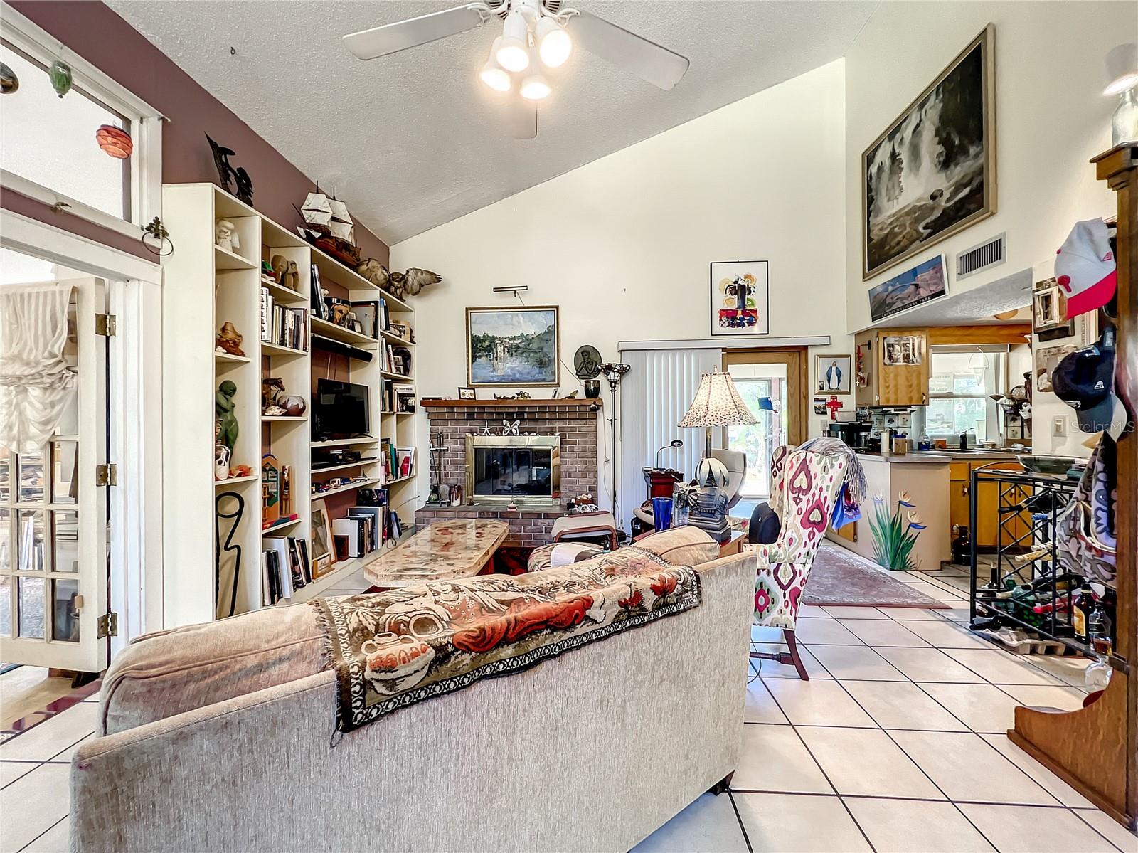 THE WLY - Residential