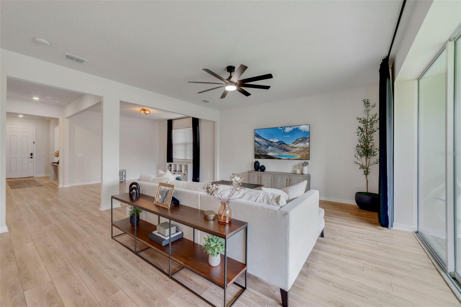 5660 OAK KNOLL DRIVE