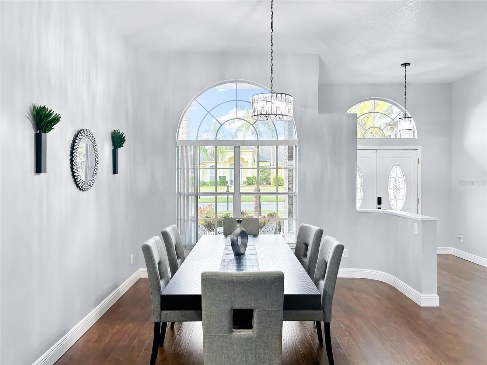 UNIVERSITY ESTATES - Residential