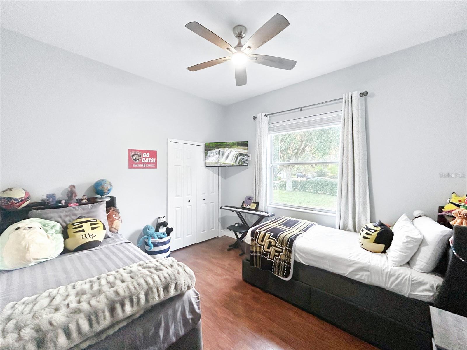 UNIVERSITY ESTATES - Residential