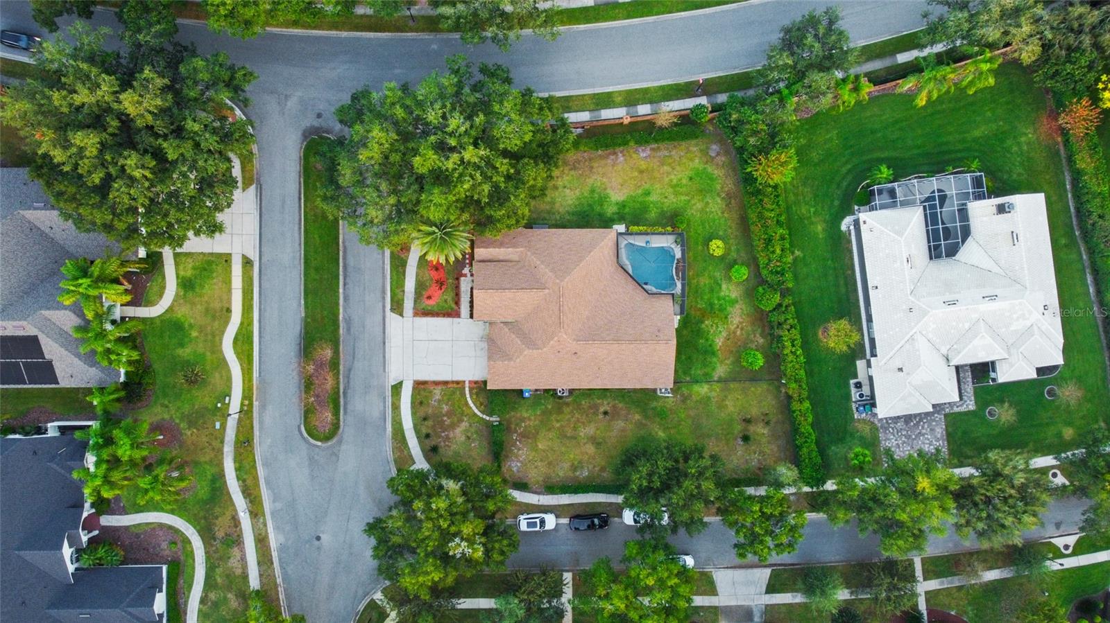 UNIVERSITY ESTATES - Residential