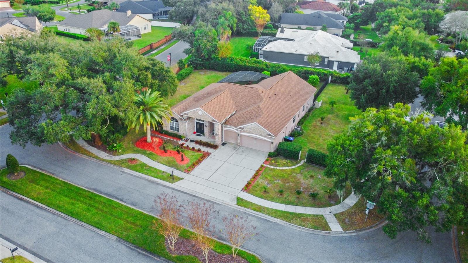 UNIVERSITY ESTATES - Residential