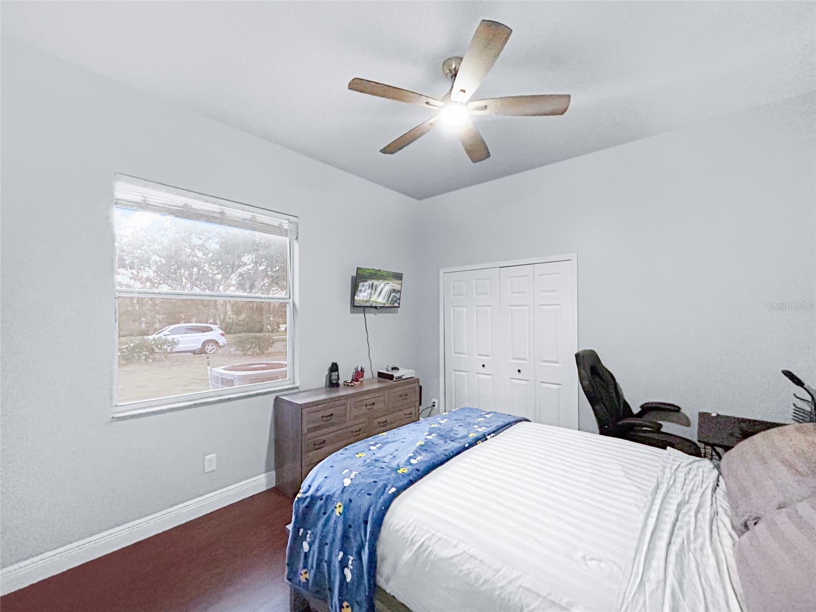 UNIVERSITY ESTATES - Residential