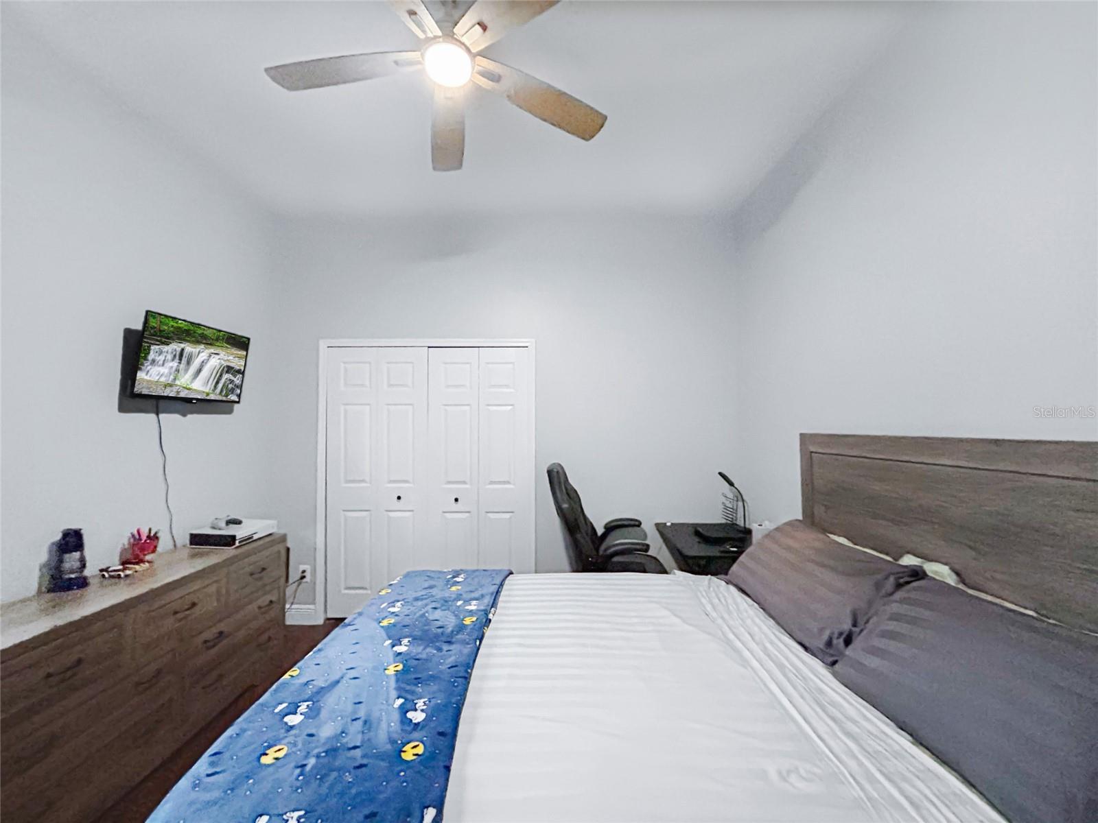 UNIVERSITY ESTATES - Residential