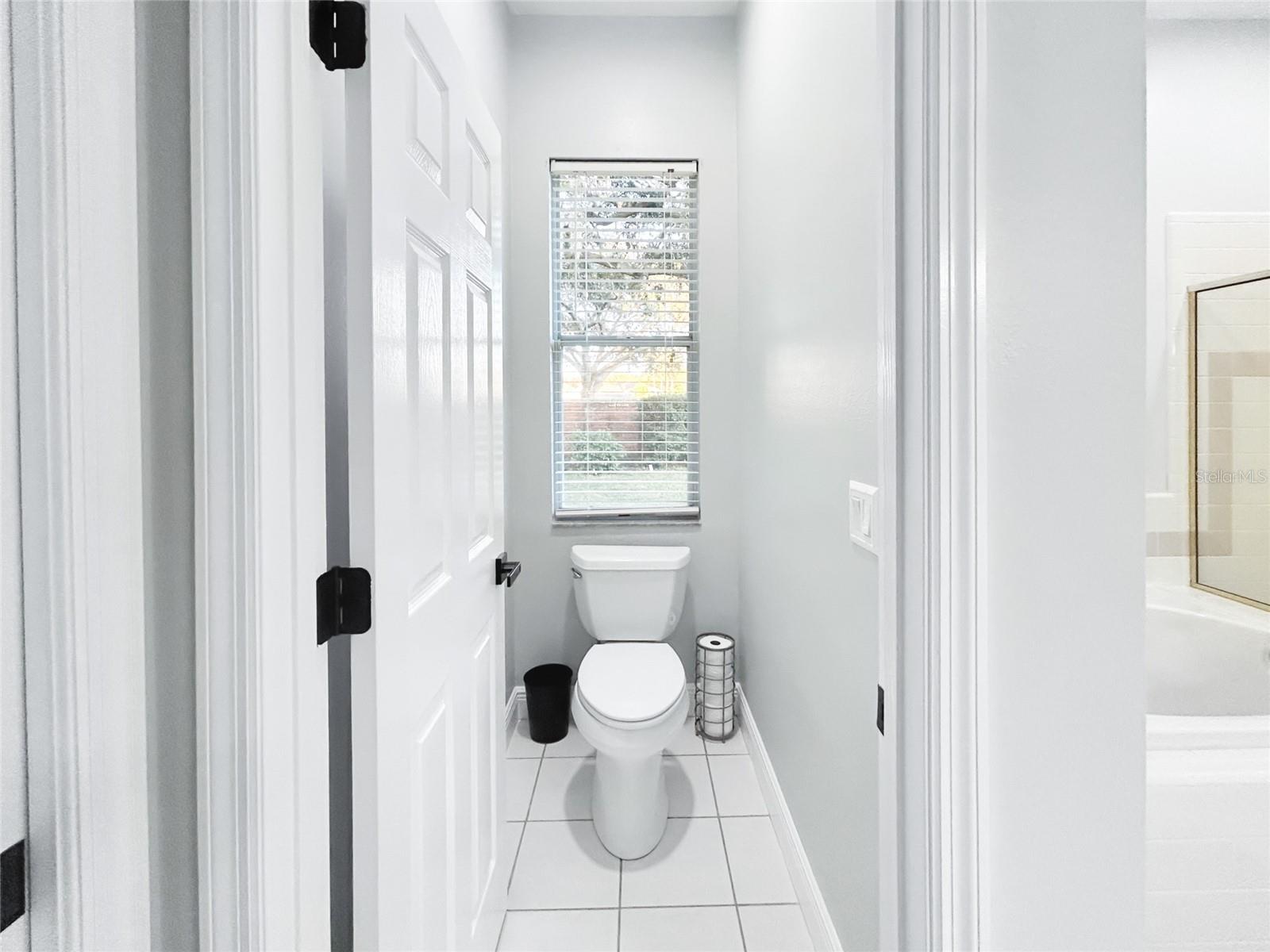 UNIVERSITY ESTATES - Residential