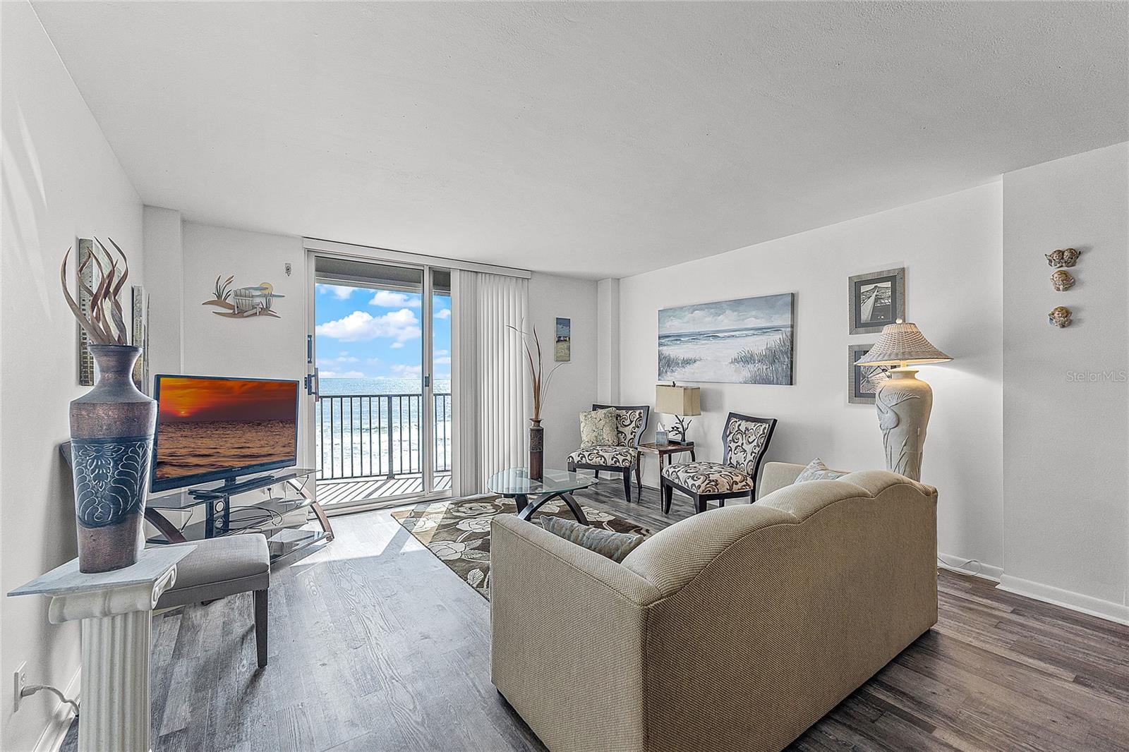 111 S ATLANTIC AVENUE 304