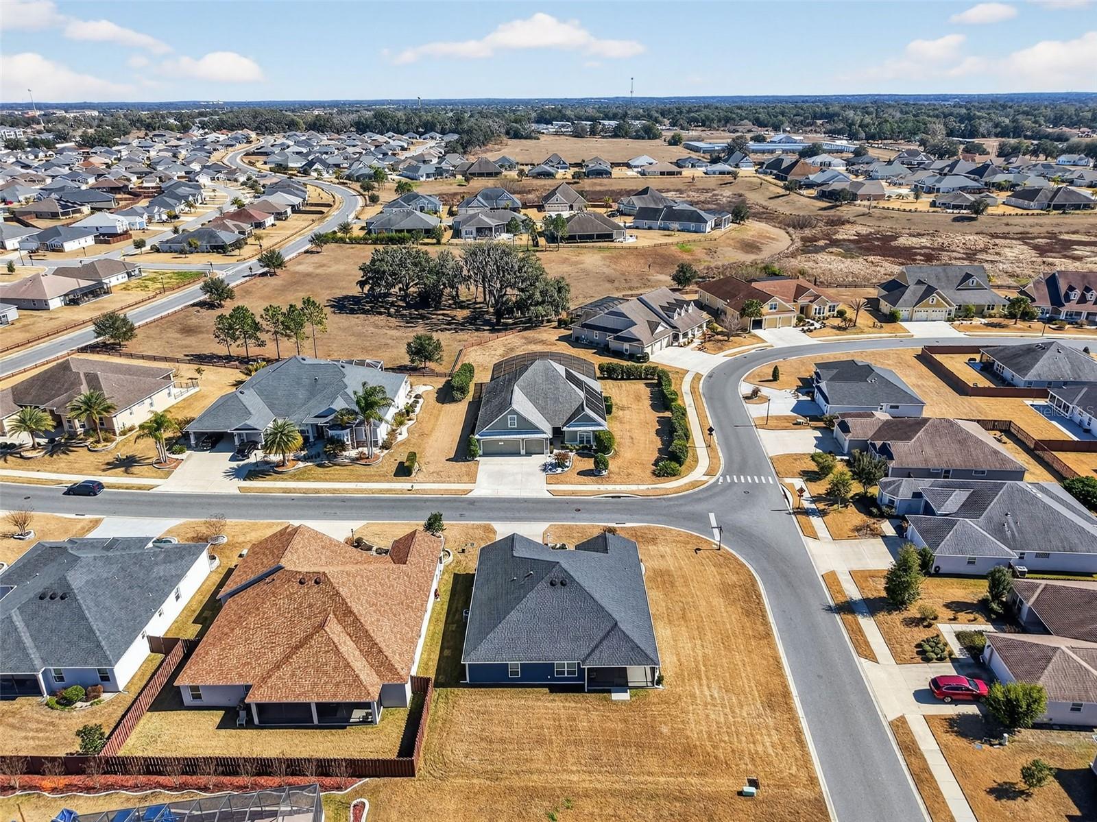 OXFORD OAKS PH ONE - Residential