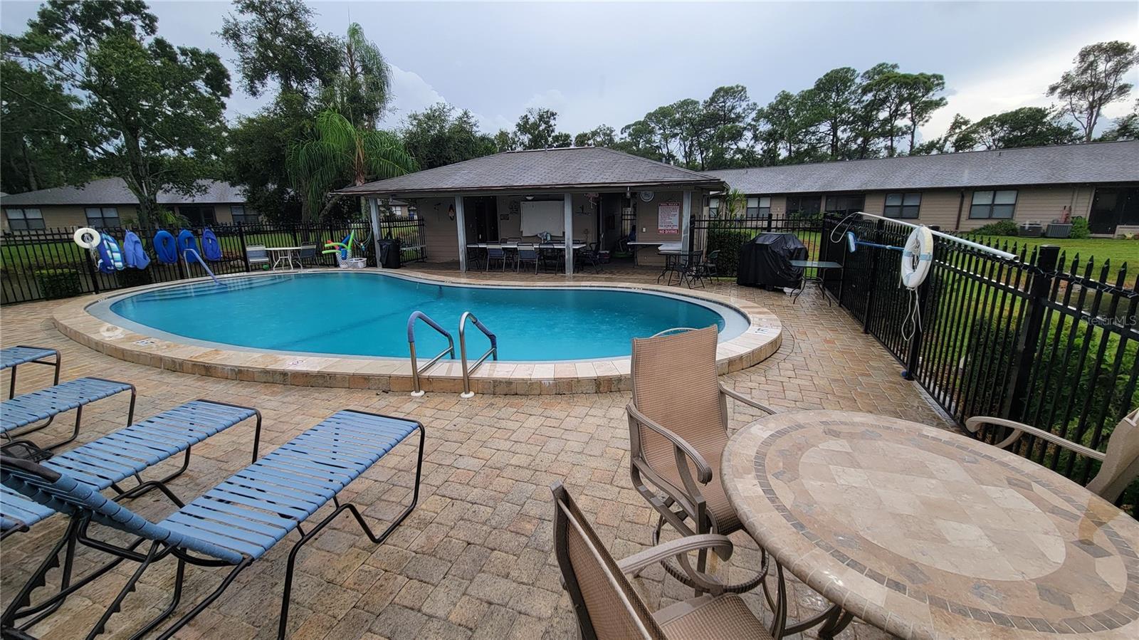 UNIT 28 HEATHERWOOD CONDO PHASE 1 PI#57412.0145/2 - Residential Lease