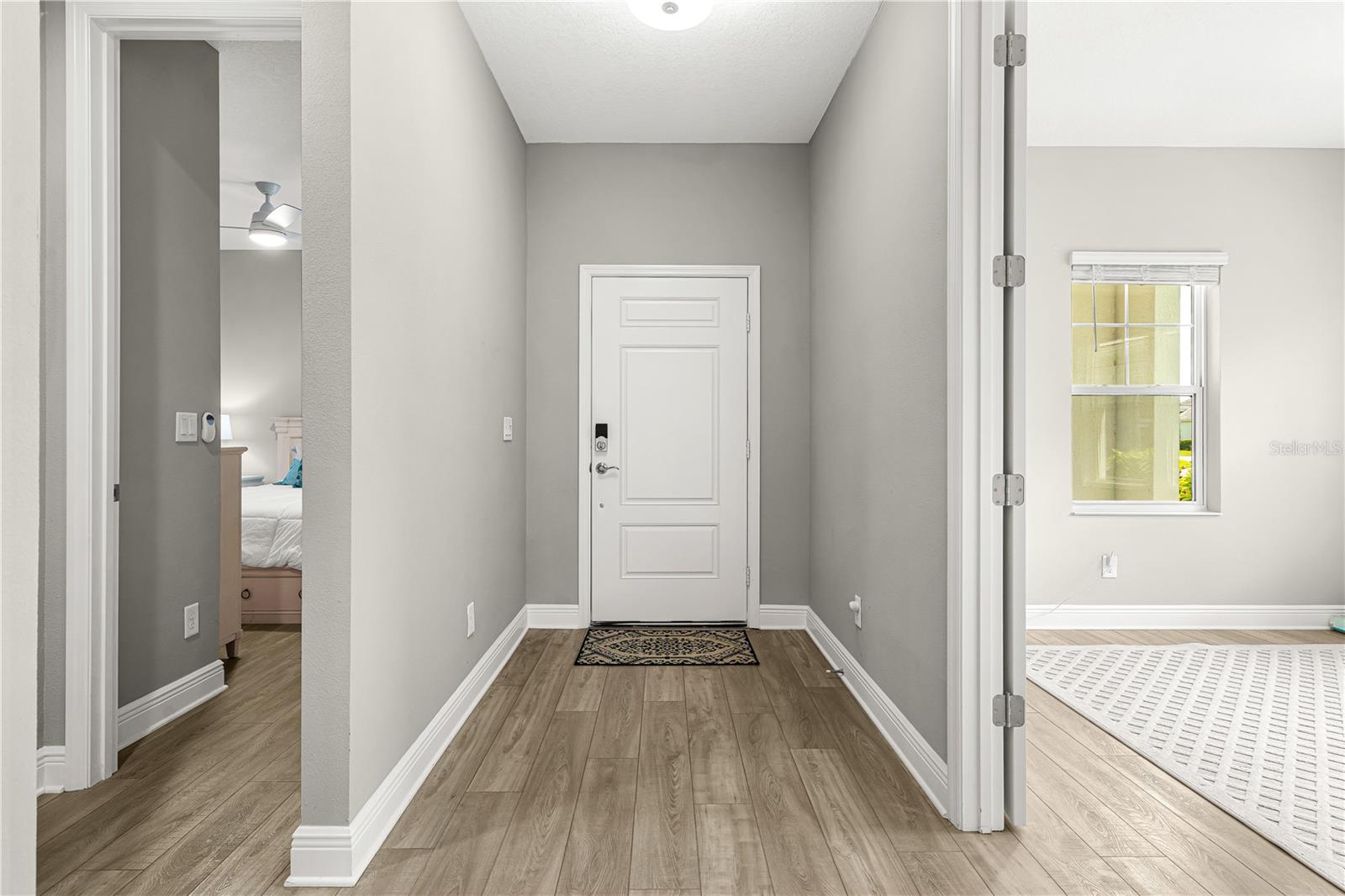 2918 BUTTERFLY JASMINE TRAIL