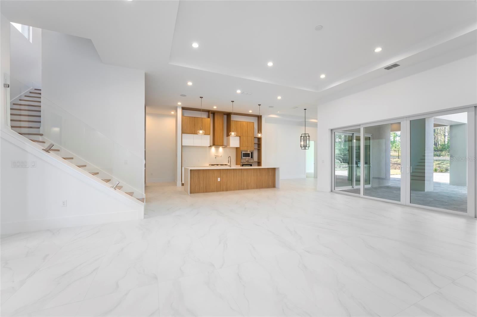 BELLA COLLINA SUB - Residential