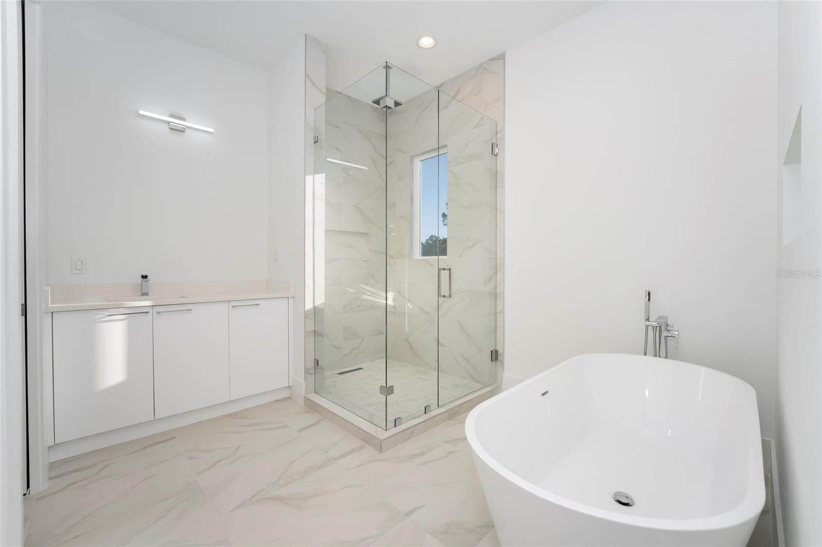 BELLA COLLINA SUB - Residential