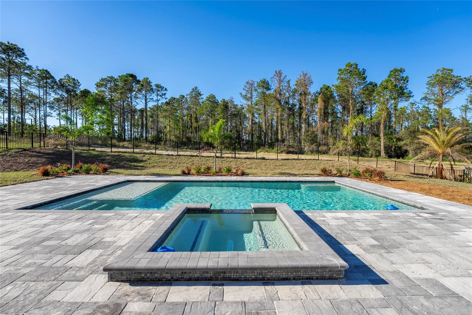 BELLA COLLINA SUB - Residential