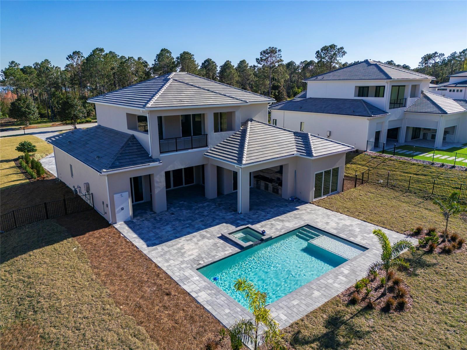BELLA COLLINA SUB - Residential
