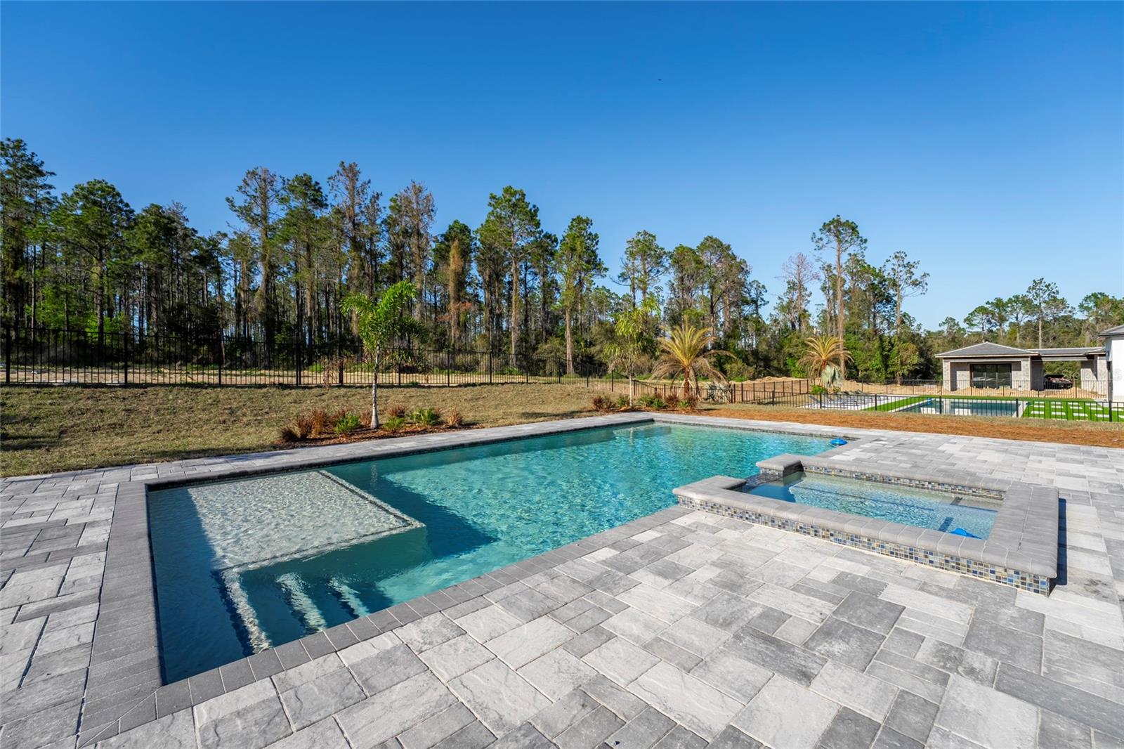 BELLA COLLINA SUB - Residential