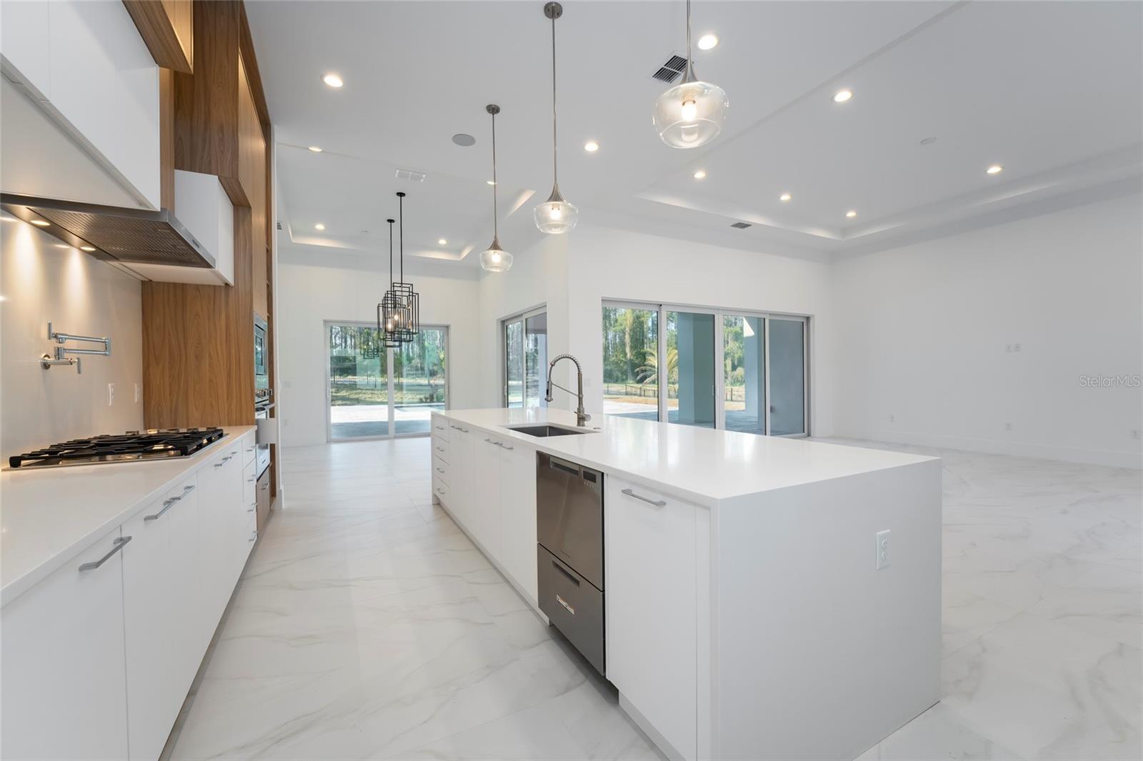 BELLA COLLINA SUB - Residential