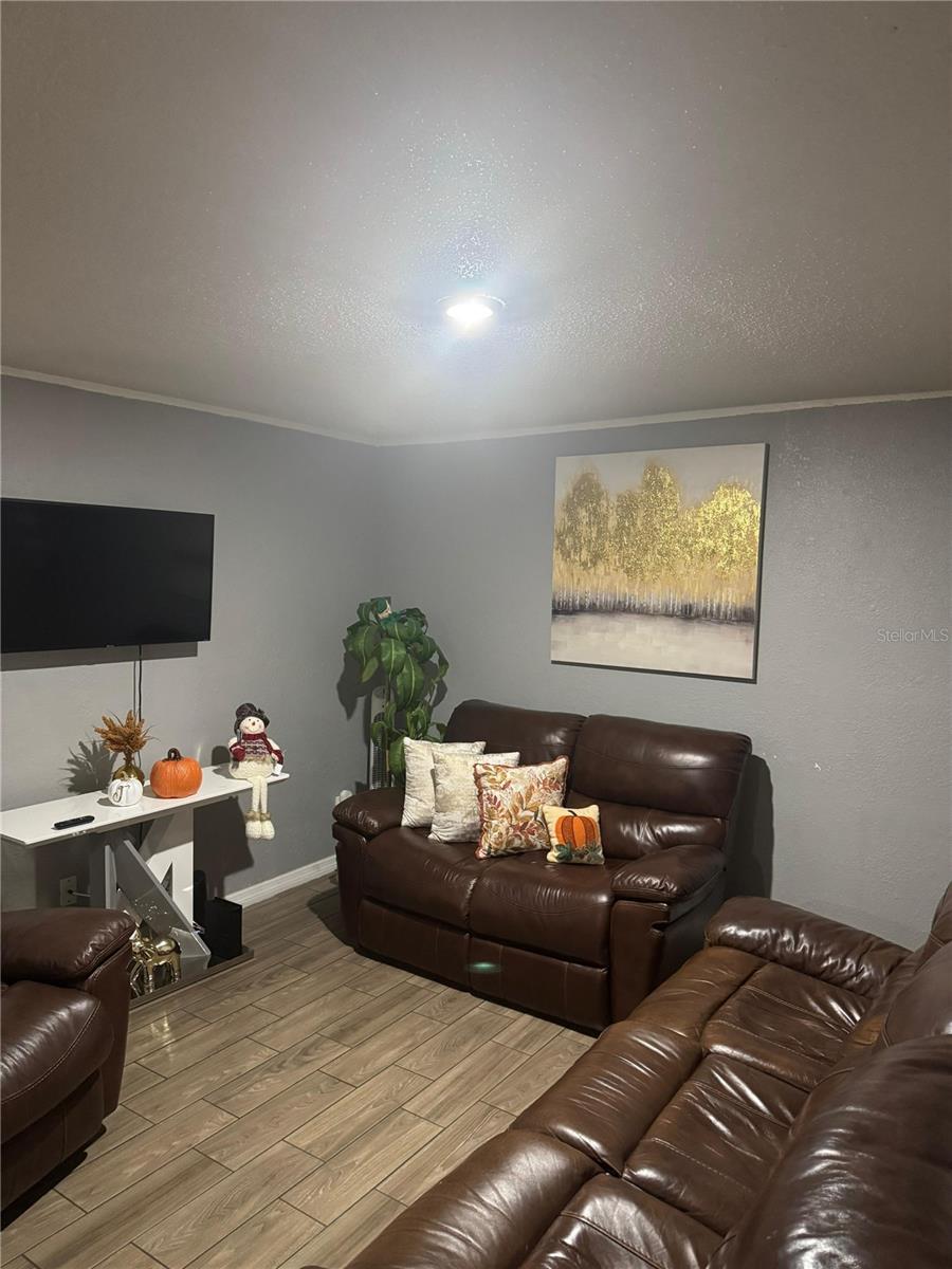 711 MICHIGAN COURT 3