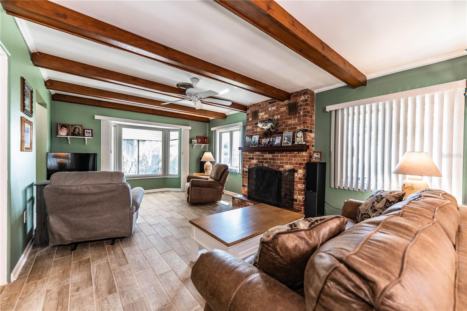 DINNER LAKE SUB - Residential