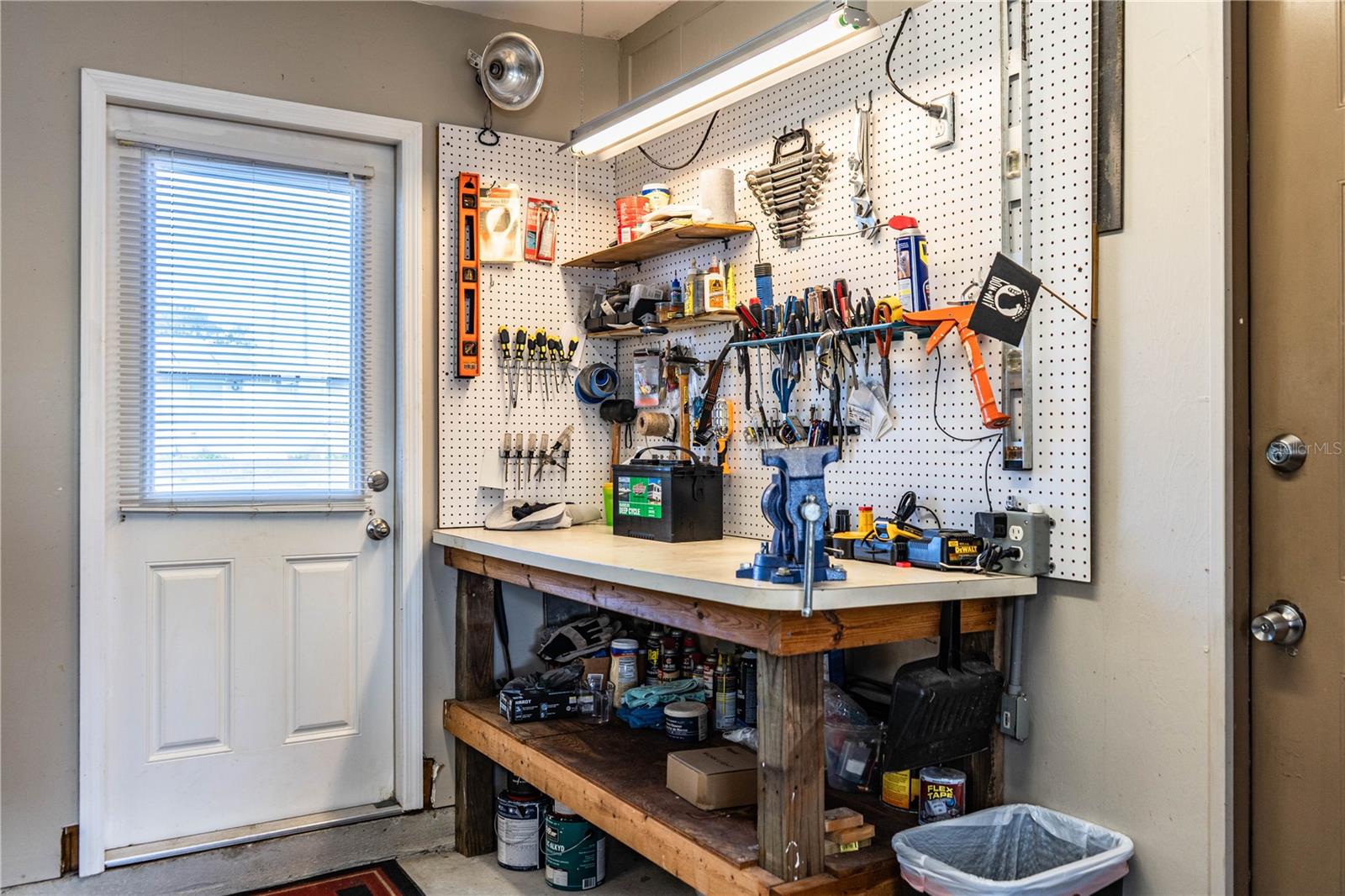 DINNER LAKE SUB - Residential