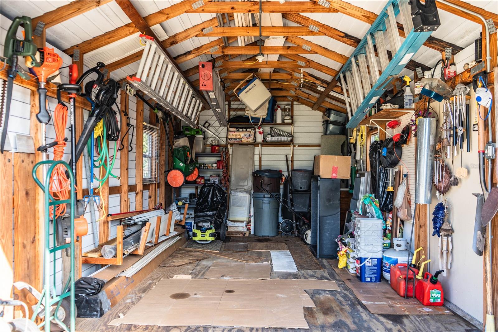 DINNER LAKE SUB - Residential