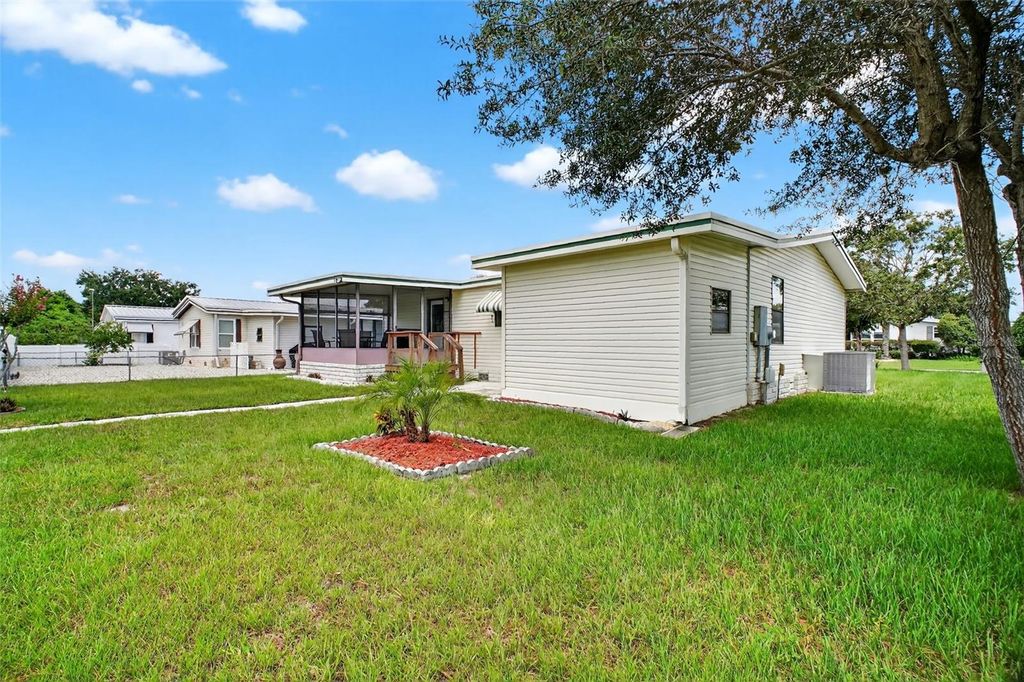 Photo of 3009 Wekiva Road, Tavares, FL 32778 (MLS # G5101191)