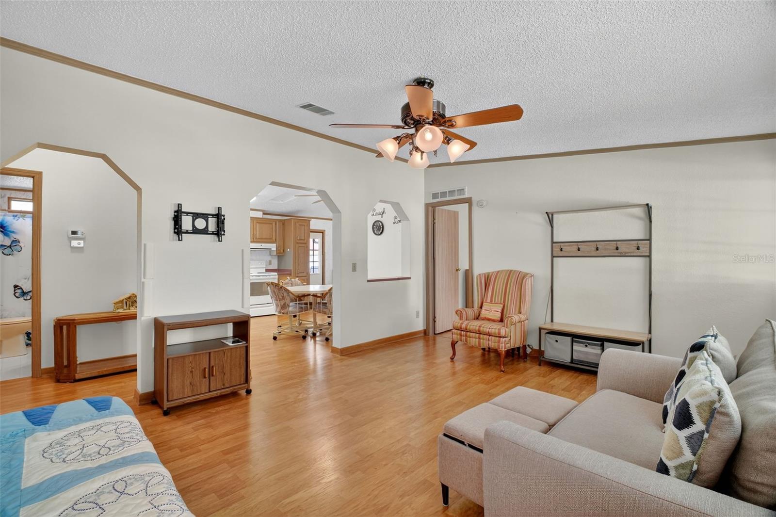 TAVARES FOX RUN MOBILE HOME - Residential