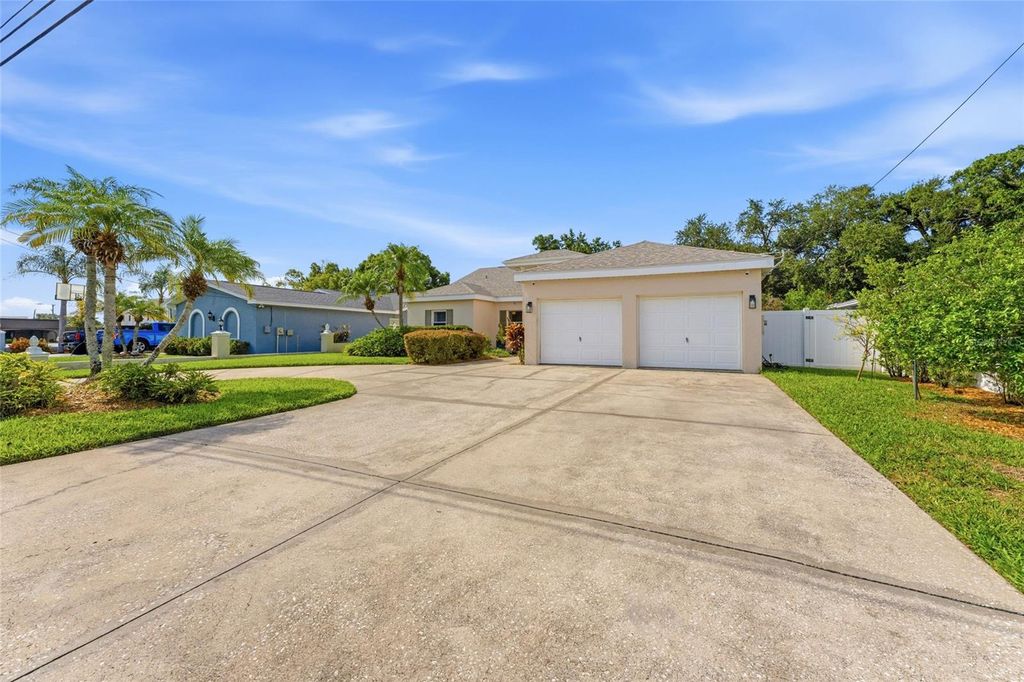 Photo of 2708 W Osborne Avenue, Tampa, FL 33614 (MLS # TB8527828)
