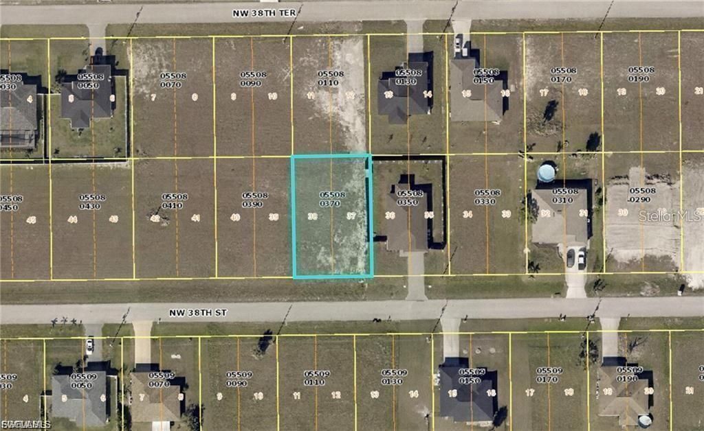 Photo of 3907 NW 38th Street, Cape Coral, FL 33993 (MLS # O6383656)