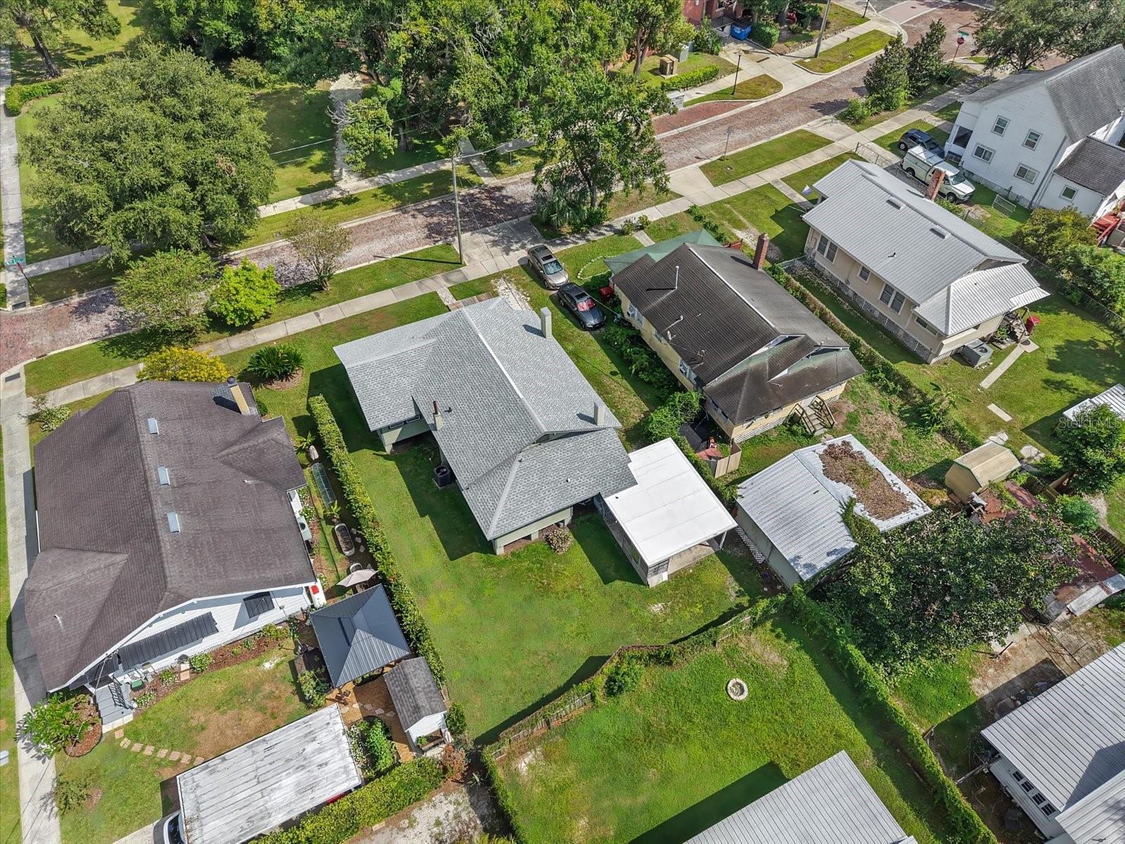 SCHOOL PARK - Residential