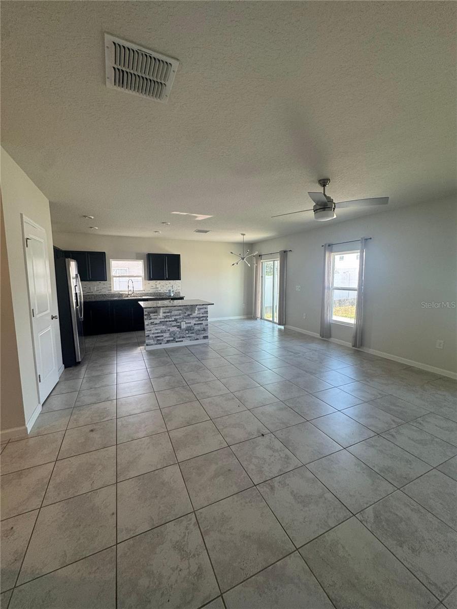 LAKES/LUCERNE PARK PH 6 - Residential Lease