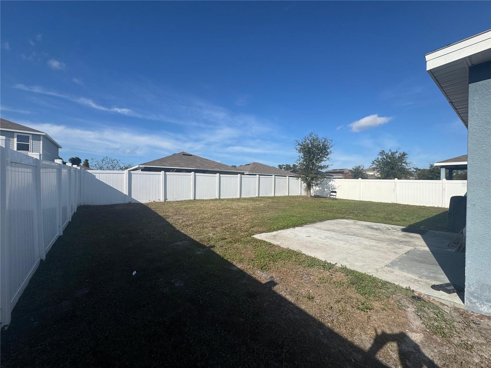 LAKES/LUCERNE PARK PH 6 - Residential Lease