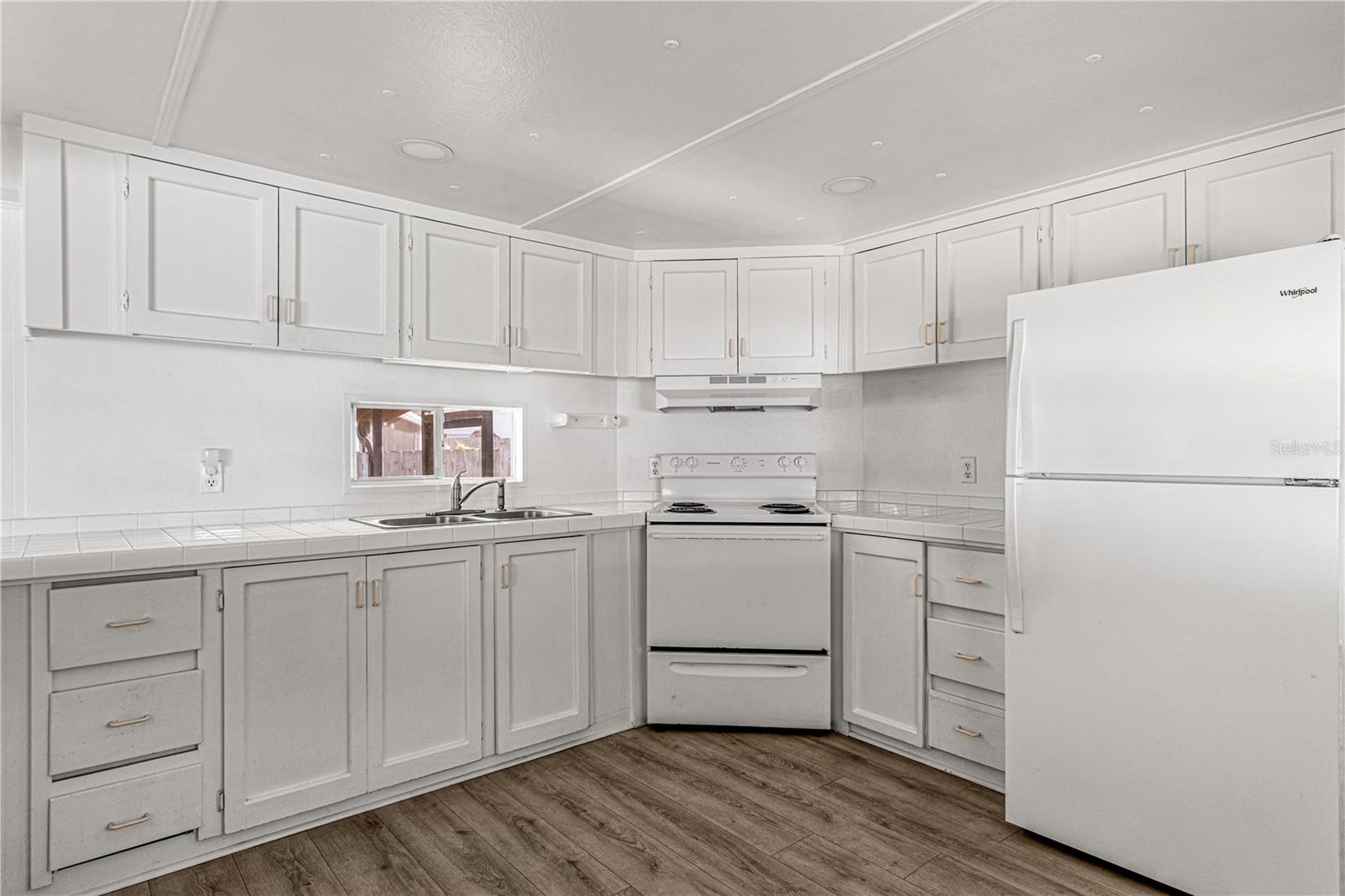 DAYTONA PINES SEC A - Residential