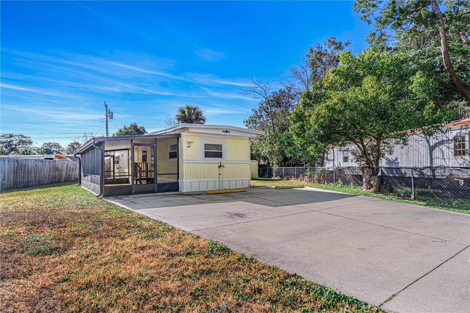 DAYTONA PINES SEC A - Residential