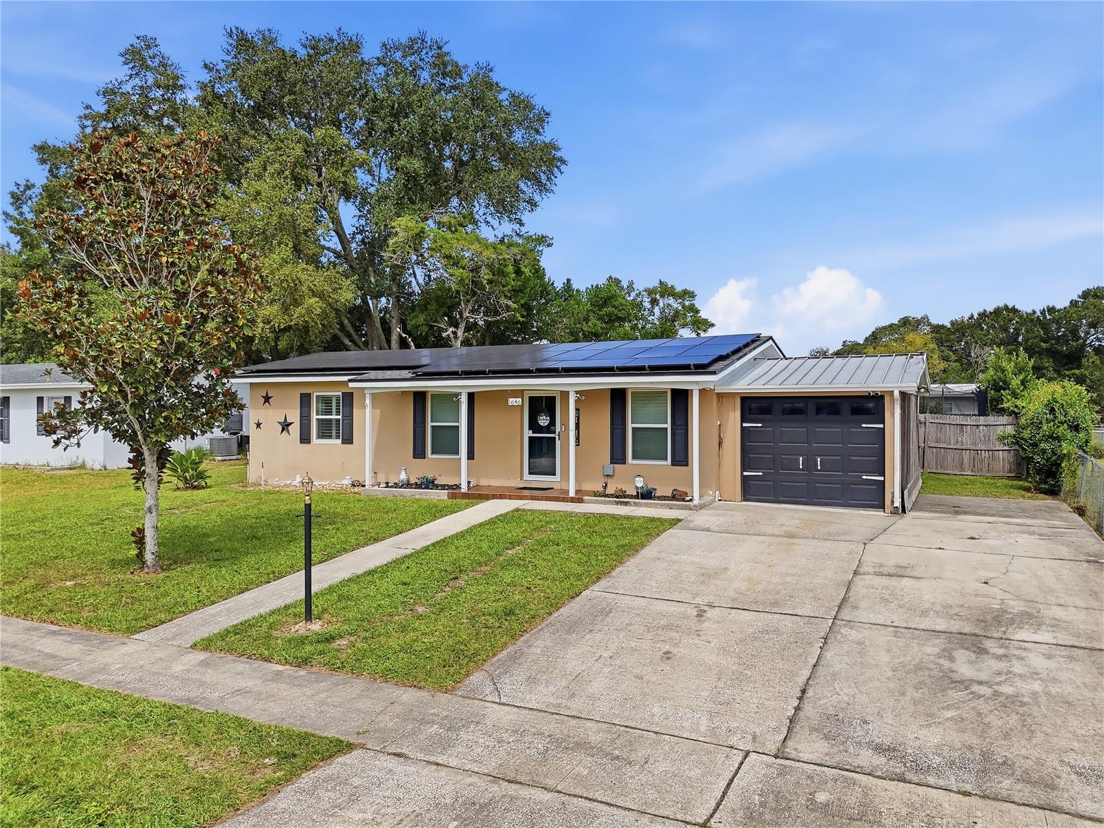 1646 HASTINGS DRIVE