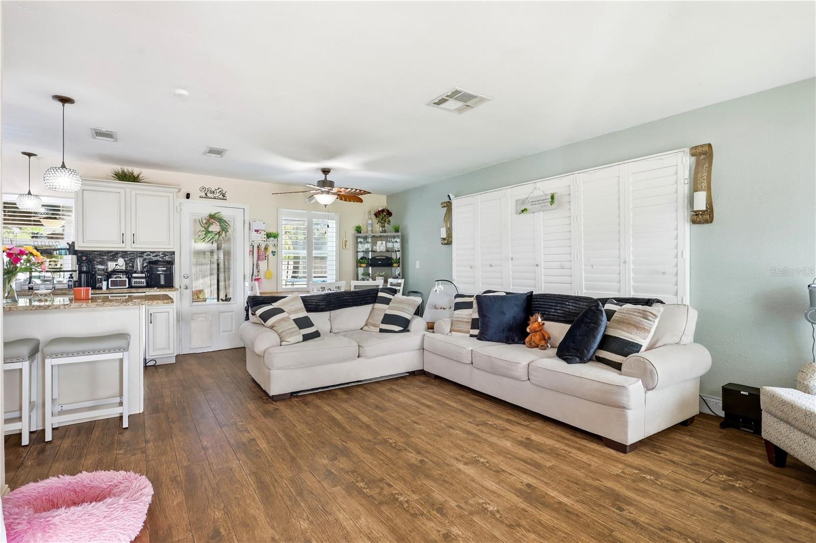 1646 HASTINGS DRIVE