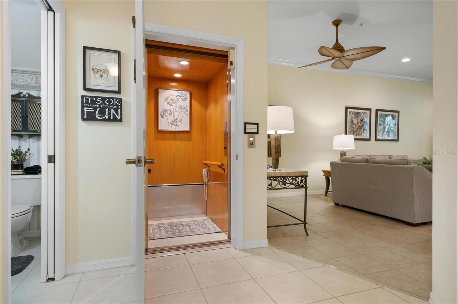 PALMER SQUARE WEST0 - Residential