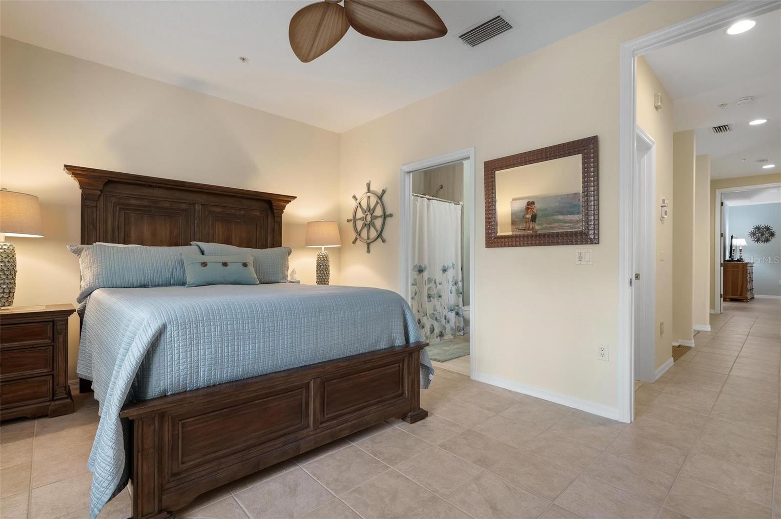 PALMER SQUARE WEST0 - Residential