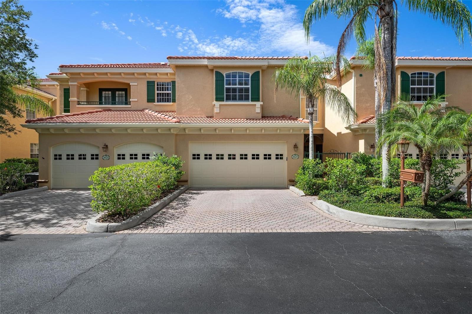 PALMER SQUARE WEST0 - Residential