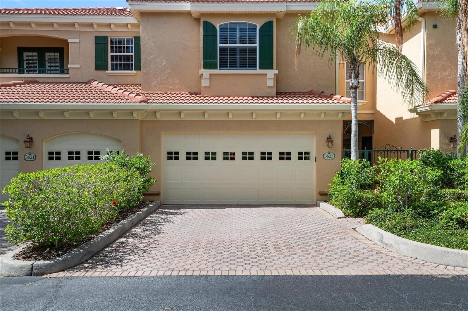 PALMER SQUARE WEST0 - Residential