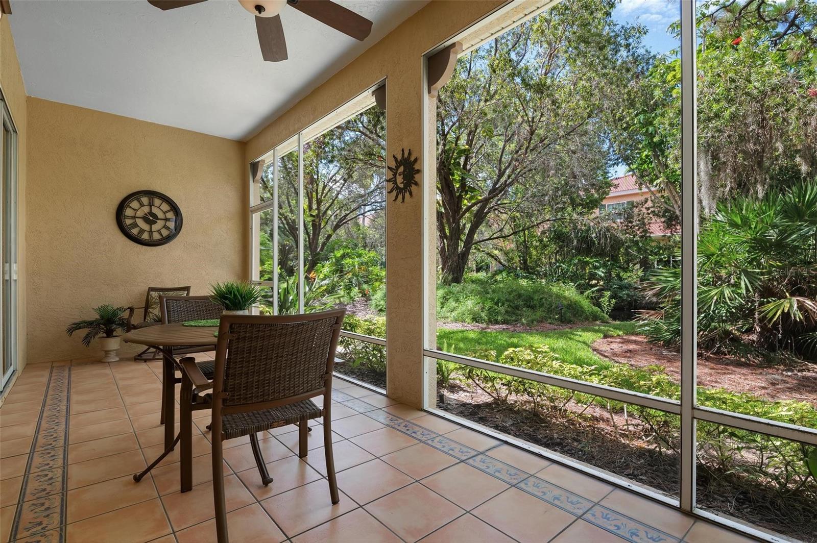 PALMER SQUARE WEST0 - Residential