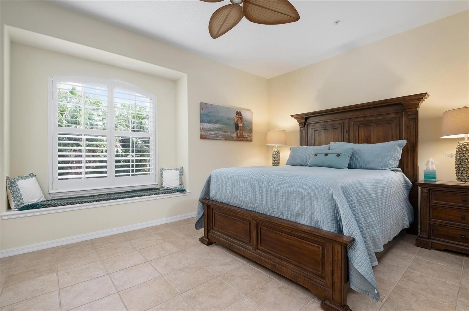 PALMER SQUARE WEST0 - Residential